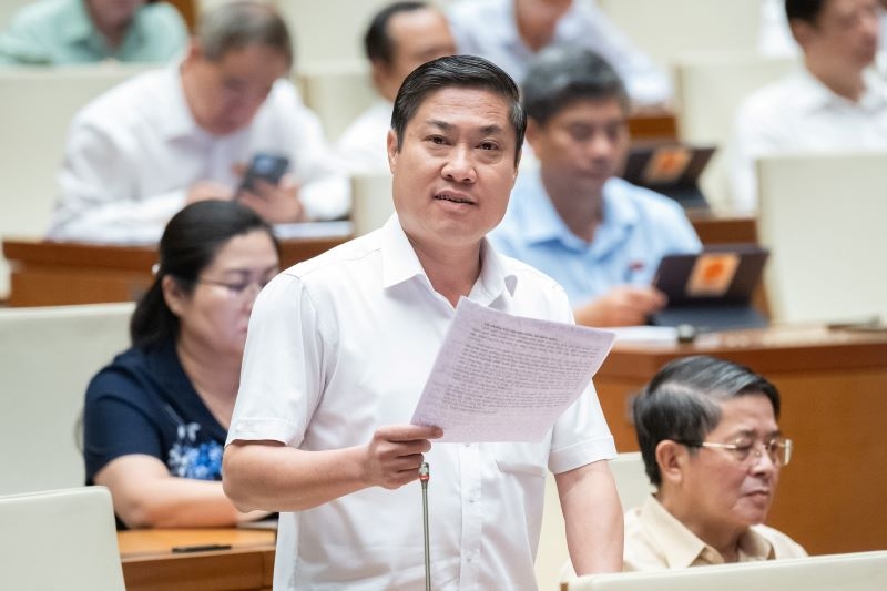 Thách thức trong tìm lời giải cho bài toán hạn chế nhiều người lao động rút bảo hiểm xã hội một lần