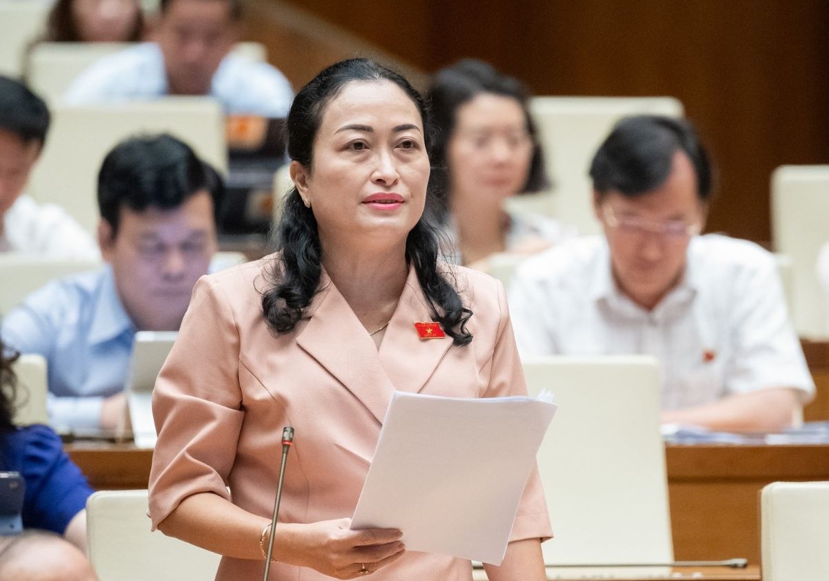 Thách thức trong tìm lời giải cho bài toán hạn chế nhiều người lao động rút bảo hiểm xã hội một lần