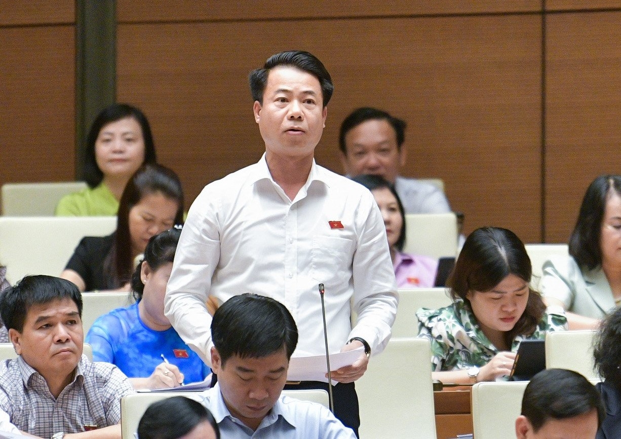 Đẩy mạnh cải cách thủ tục hành chính, đảm bảo minh bạch, hạn chế tình trạng nhũng nhiễu, gây khó khăn cho doanh nghiệp Đẩy mạnh cải cách thủ tục hành chính, đảm bảo minh bạch, hạn chế tình trạng nhũng nhiễu, gây khó khăn cho doanh nghiệp