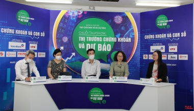 Thị trường chứng khoán cuối năm: Cơ hội lớn hơn thách thức