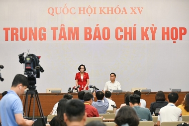 Quốc hội phê chuẩn cách chức Bộ trưởng Y tế đối với ông Nguyễn Thanh Long