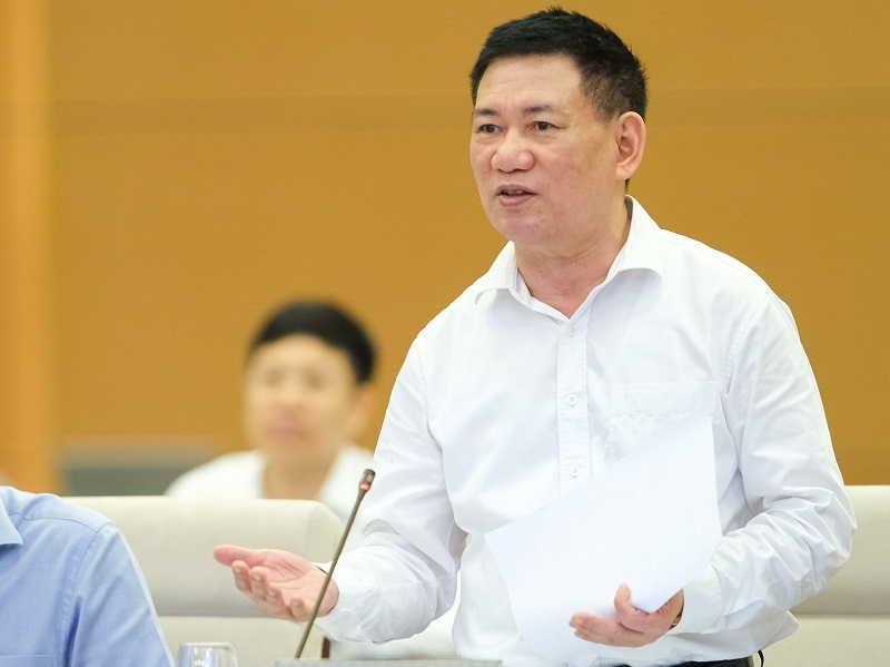 Quốc hội chất vấn Bộ trưởng Hồ Đức Phớc và Thống đốc Nguyễn Thị Hồng Quốc hội chất vấn Bộ trưởng Hồ Đức Phớc và Thống đốc Nguyễn Thị Hồng