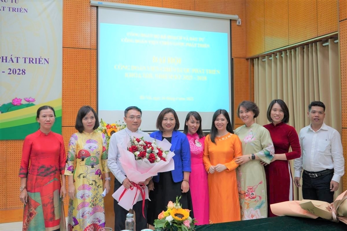 Tổ chức thành công Đại hội công đoàn Viện Chiến lược phát triển Tổ chức thành công Đại hội công đoàn Viện Chiến lược phát triển