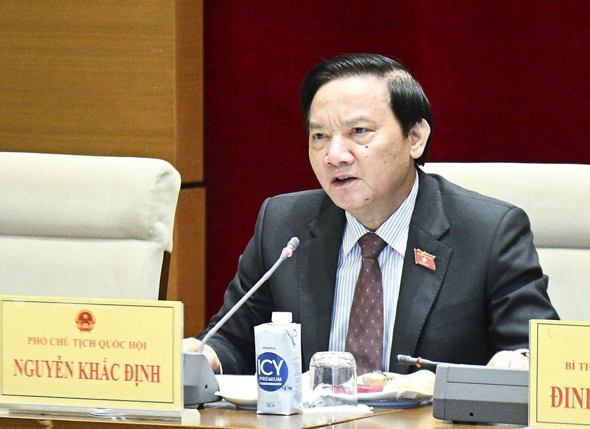 Tiếp tục cho ý kiến về một số vấn đề lớn còn ý kiến khác nhau trong dự thảo Luật Thủ đô (sửa đổi)