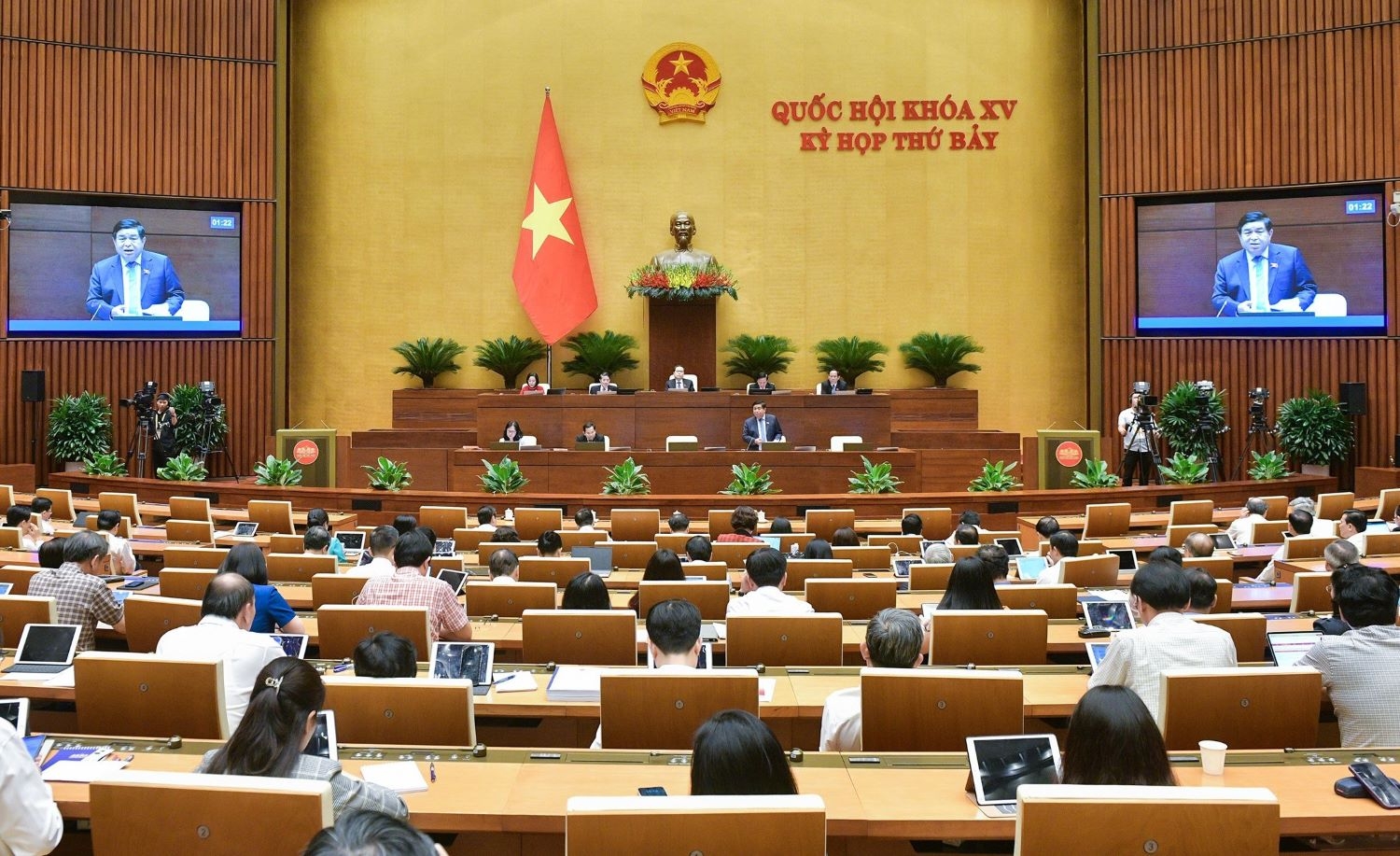 Ủng hộ trao cơ chế thí điểm thành lập Khu thương mại tự do cho Đà Nẵng Ủng hộ trao cơ chế thí điểm thành lập Khu thương mại tự do cho Đà Nẵng