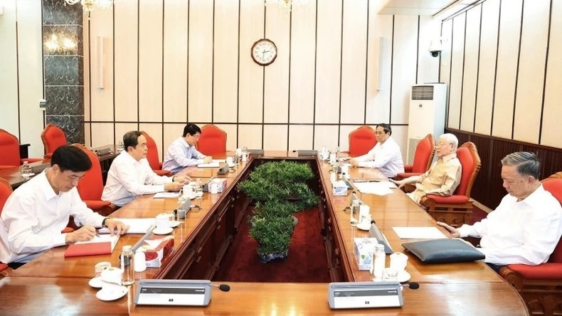Tổng Bí thư Nguyễn Phú Trọng chủ trì cuộc họp lãnh đạo chủ chốt: Đánh giá và định hướng nhiều nội dung quan trọng Tổng Bí thư Nguyễn Phú Trọng chủ trì cuộc họp lãnh đạo chủ chốt: Đánh giá và định hướng nhiều nội dung quan trọng