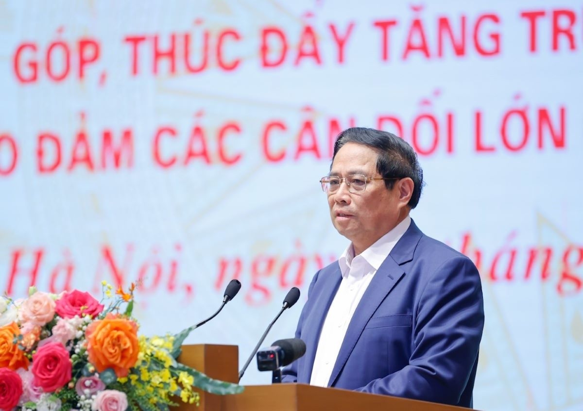 Thủ tướng: Chính phủ luôn cầu thị, lắng nghe, không bỏ qua ý kiến nào của doanh nghiệp