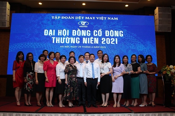 Tập đoàn Dệt may “giải mã” nhiều cổ đông lớn thoái vốn