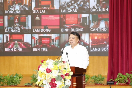 Thứ trưởng Đỗ Hoàng Anh Tuấn: Kho bạc Nhà nước cần tiếp tục siết chặt kỷ cương Thứ trưởng Đỗ Hoàng Anh Tuấn: Kho bạc Nhà nước cần tiếp tục siết chặt kỷ cương