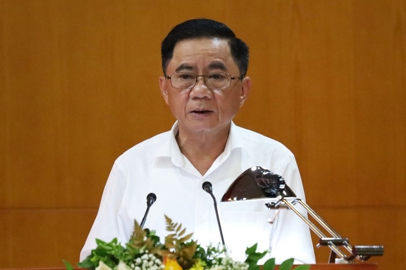 Tập trung giám sát cán bộ có biểu hiện suy thoái về đạo đức... Tập trung giám sát cán bộ có biểu hiện suy thoái về đạo đức...