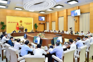 Ủy ban Thường vụ Quốc hội sắp nghe báo cáo kết quả giám sát bước đầu về đổi mới sách giáo khoa phổ thông