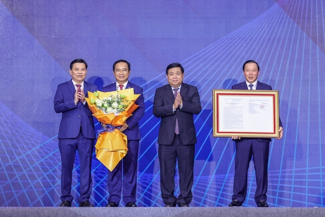 Thủ tướng định hướng 6 nhiệm quan trọng cho tỉnh Long An Thủ tướng định hướng 6 nhiệm quan trọng cho tỉnh Long An