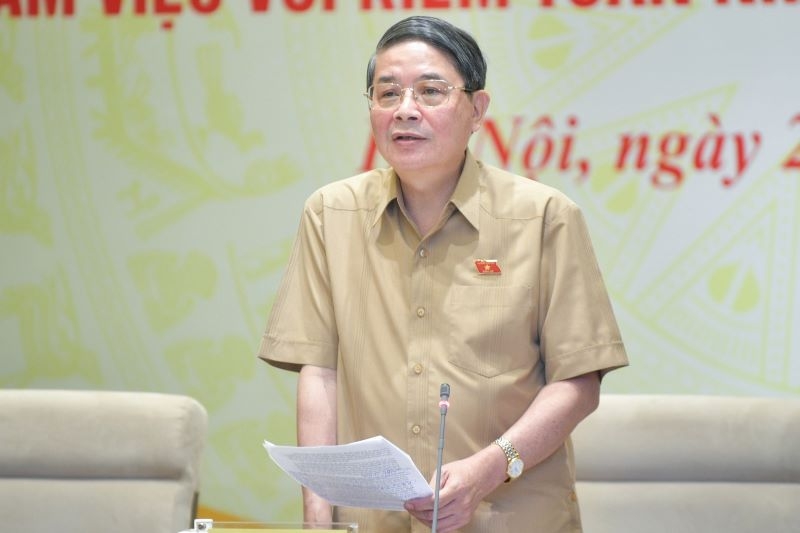 Chưa đề cập nhiều đến vướng mắc của quy định pháp luật trong lĩnh vực năng lượng Chưa đề cập nhiều đến vướng mắc của quy định pháp luật trong lĩnh vực năng lượng