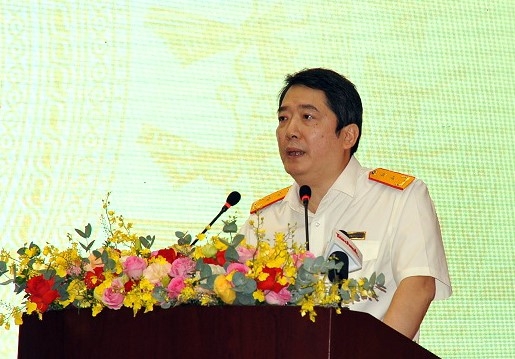 Tổng cục trưởng Tổng cục Thuế mạnh tay đình chỉ chức vụ Phó Cục trưởng Cục Thuế Bình Định Tổng cục trưởng Tổng cục Thuế mạnh tay đình chỉ công tác Phó Cục trưởng Cục Thuế Bình Định