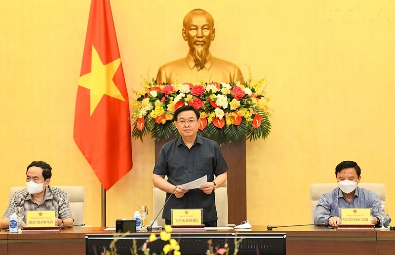 Covid-19 và cú “bẻ lái” lập pháp thần tốc của Quốc hội Covid-19 và cú “bẻ lái” lập pháp thần tốc của Quốc hội