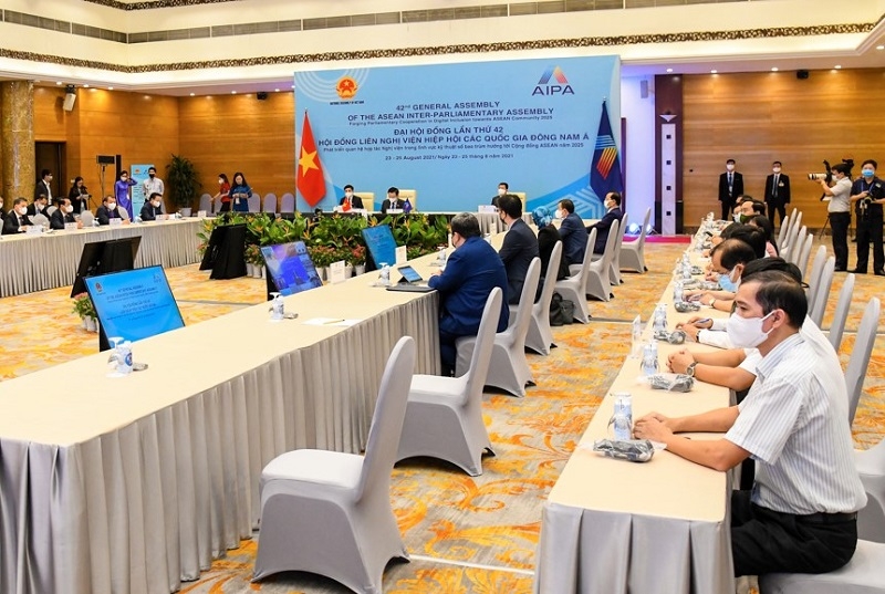 Chủ tịch Quốc hội Vương Đình Huệ phiên bế mạc AIPA-42 Chủ tịch Quốc hội Vương Đình Huệ họp phiên bế mạc AIPA-42