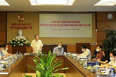 Không “trói chân” doanh nghiệp bảo hiểm