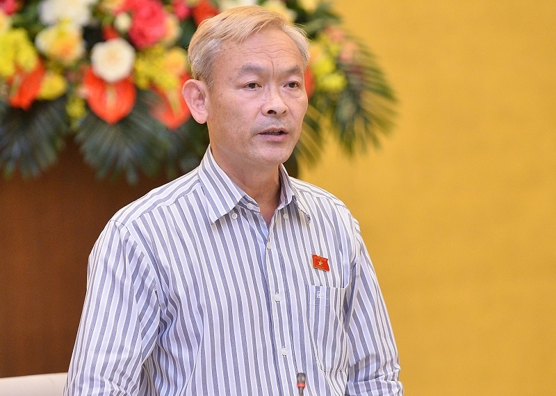 Sách giáo khoa anh học xong không thể đưa lại cho em, lãng phí vô cùng… Sách giáo khoa anh học xong không thể đưa lại cho em, lãng phí vô cùng…