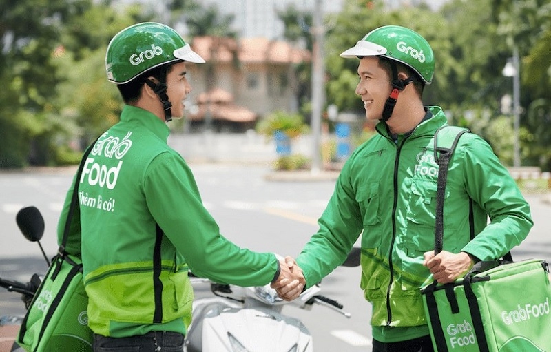 Các hãng vận tải khách xe công nghệ thu thêm phụ phí, Bộ Tài chính nói gì? Các hãng vận tải khách xe công nghệ thu thêm phụ phí, Bộ Tài chính nói gì?