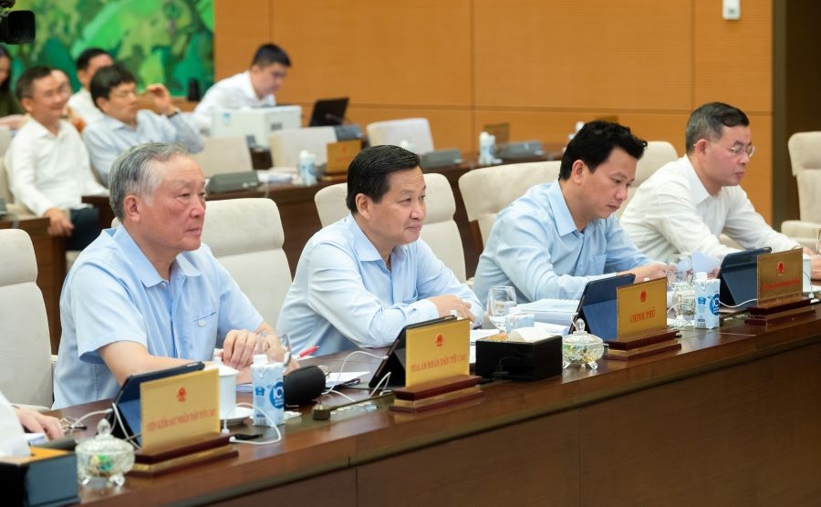 Khối lượng công tác lập pháp tại Phiên họp thứ 25 của Ủy ban Thường vụ Quốc hội rất lớn Khối lượng công tác lập pháp tại Phiên họp thứ 25 của Ủy ban Thường vụ Quốc hội rất lớn
