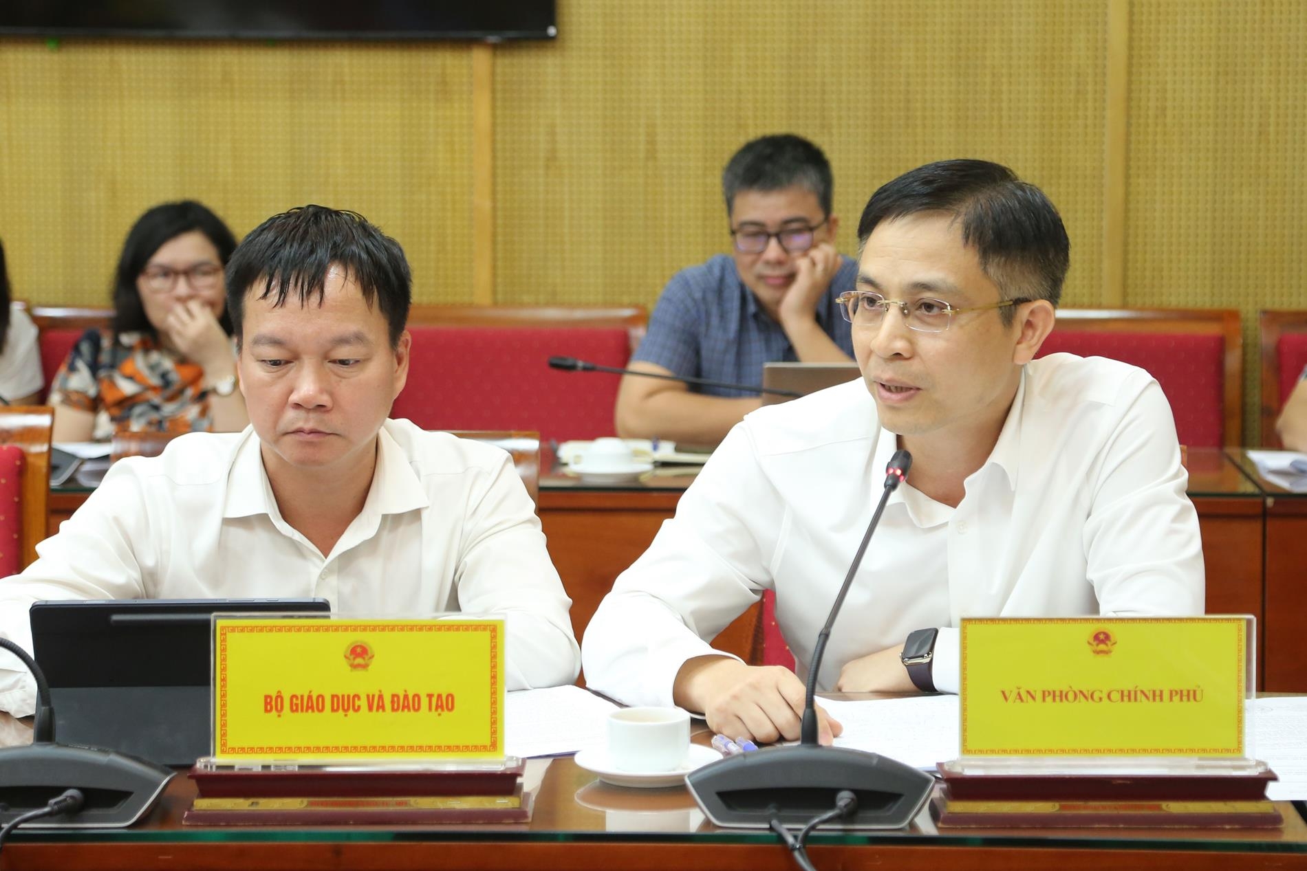 Bộ Kế hoạch và Đầu tư tiếp tục nghiên cứu, tiếp thu các ý kiến để hoàn thiện Đề án Phát triển nguồn nhân lực ngành công nghiệp bán dẫn có tính khả thi Bộ Kế hoạch và Đầu tư tiếp tục nghiên cứu, tiếp thu các ý kiến để hoàn thiện Đề án Phát triển nguồn nhân lực ngành công nghiệp bán dẫn có tính khả thi