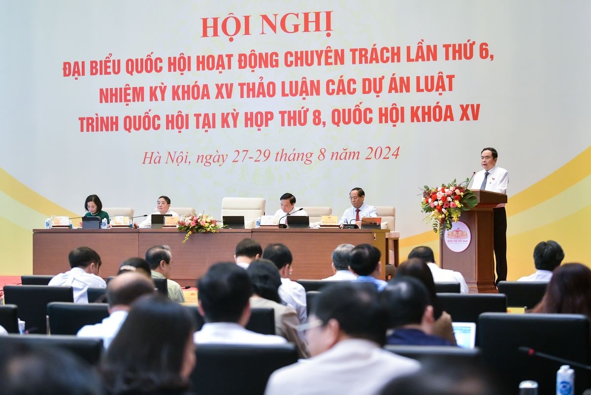 Đề nghị đại biểu Quốc hội khi phát biểu không né tránh các nội dung nhạy cảm, dễ xảy ra trục lợi chính sách Đề nghị đại biểu Quốc hội khi phát biểu không né tránh các nội dung nhạy cảm, dễ xảy ra trục lợi chính sách
