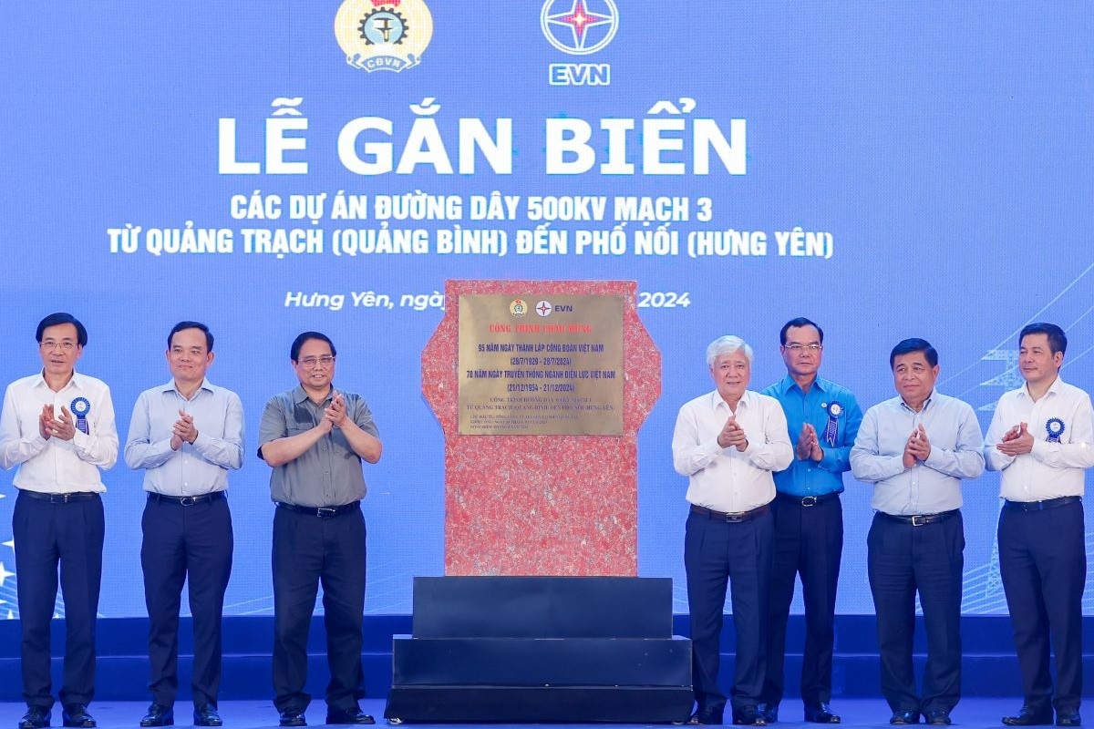 Dự án 500 kV mạch 3: Công trình thể hiện tinh thần "biến khó thành dễ, biến không thể thành có thể…”