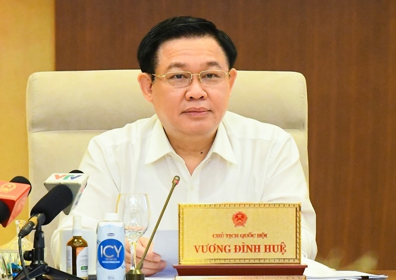 Chi cho họp hành, đi nước ngoài vẫn còn lãng phí… Chi cho họp hành, đi nước ngoài vẫn còn lãng phí…