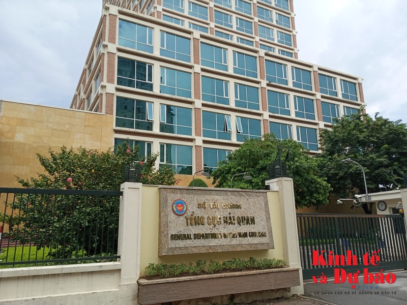Hỗ trợ doanh nghiệp tuân thủ pháp luật hải quan, tránh chung chung Hỗ trợ doanh nghiệp tuân thủ pháp luật hải quan: Cần rõ ràng quyền lợi