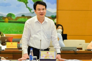 Cơ cấu lại nền kinh tế cần thực hiện quyết liệt hơn