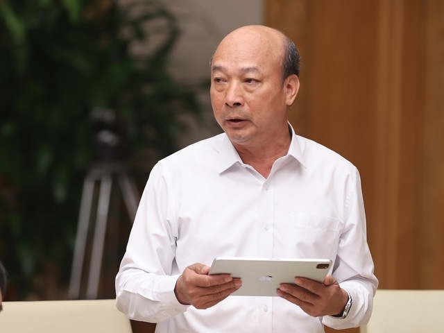 Công nhân cố tình mang lửa vào trong lò sẽ bị đuổi việc Công nhân cố tình mang lửa vào trong lò sẽ bị đuổi việc
