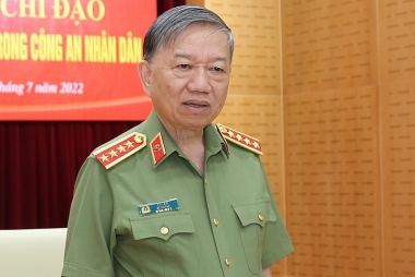 Đẩy mạnh cung cấp dịch vụ công thiết yếu trên Cổng dịch vụ công quốc gia