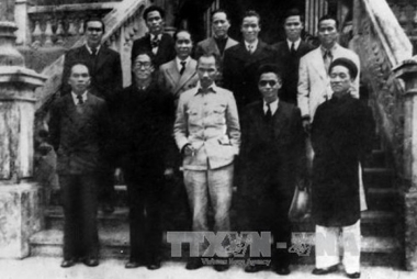 Chính phủ của dân, do dân và vì dân, &quot;đại biểu cho toàn dân&quot;