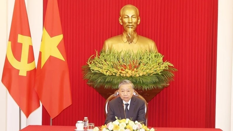 Tổng Bí thư, Chủ tịch nước Tô Lâm và Tổng thống Hàn Quốc Yoon Suk Yeol điện đàm, thúc đẩy quan hệ Đối tác Chiến lược toàn diện Việt Nam - Hàn Quốc Tổng Bí thư, Chủ tịch nước Tô Lâm và Tổng thống Hàn Quốc Yoon Suk Yeol điện đàm, thúc đẩy quan hệ Đối tác Chiến lược toàn diện Việt Nam - Hàn Quốc