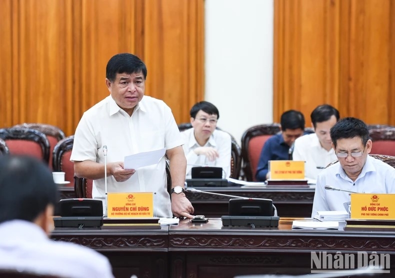 Bảo đảm tính vượt trước dẫn đường, bứt phá trong một số lĩnh vực Bảo đảm tính vượt trước dẫn đường, bứt phá trong một số lĩnh vực