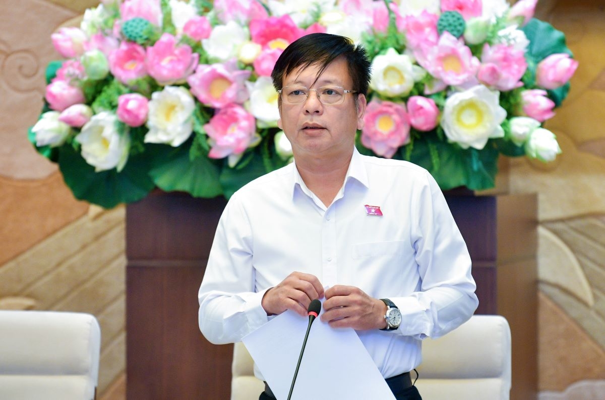 Thẩm tra đề nghị bổ sung 3 dự án luật vào Chương trình xây dựng luật, pháp lệnh năm 2024 Thẩm tra đề nghị bổ sung 3 dự án luật vào Chương trình xây dựng luật, pháp lệnh năm 2024