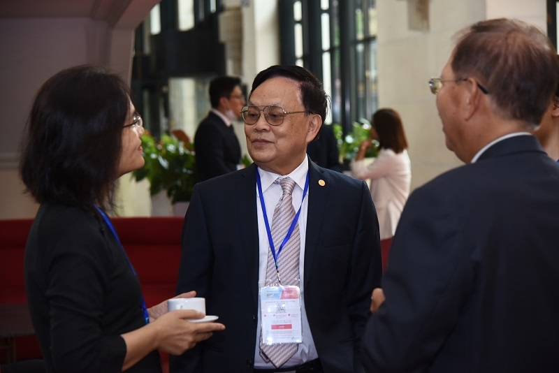Covid-19 tiếp thêm “sức nóng” cho chuyển đổi số trong lĩnh vực tài chính, ngân hàng Covid-19 tiếp thêm “sức nóng” cho chuyển đổi số trong lĩnh vực tài chính, ngân hàng
