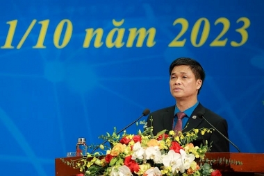 Ông Ngọ Duy Hiểu tái đắc cử Chủ tịch Công đoàn Viên chức Việt Nam