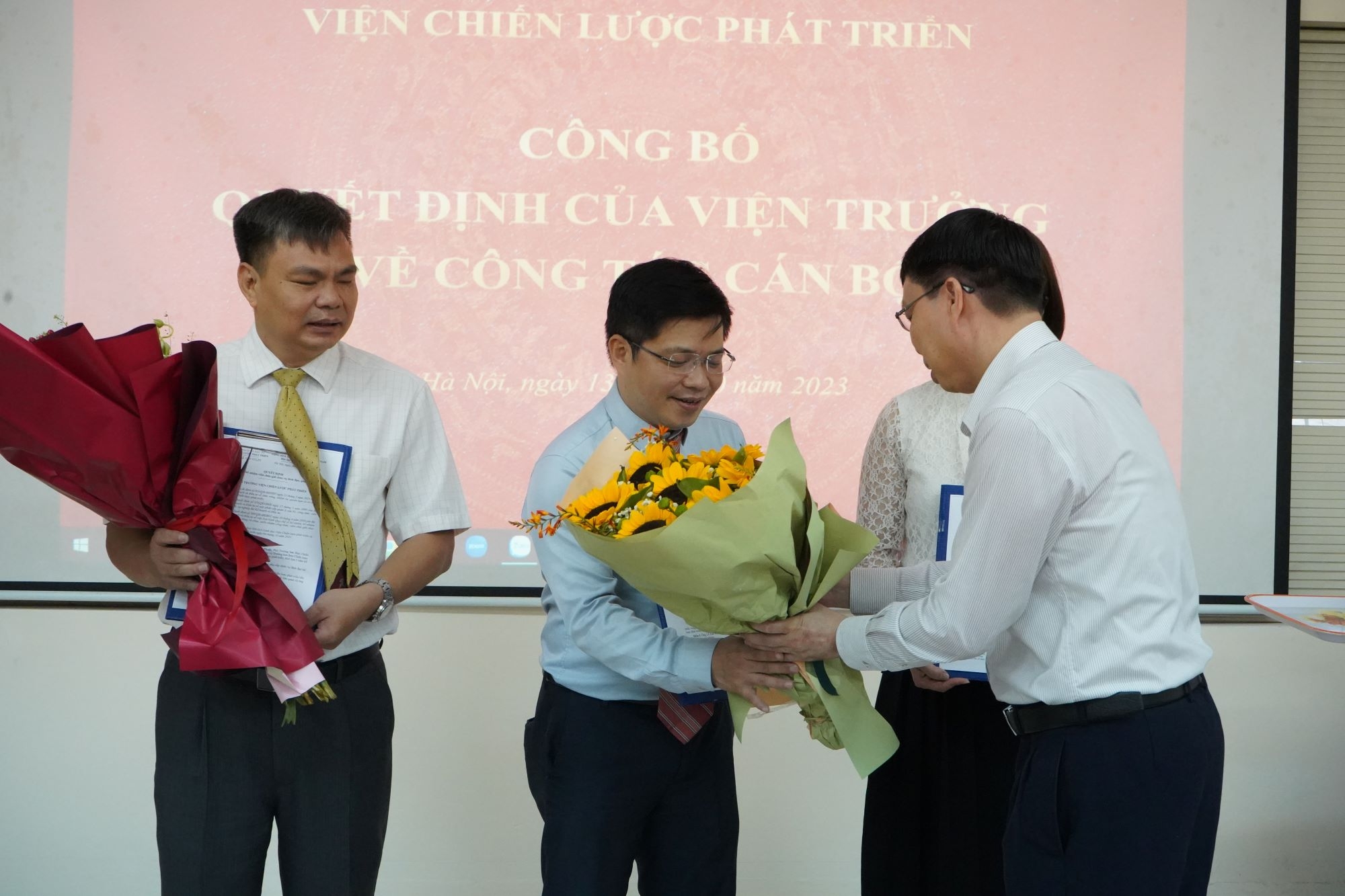 Bổ nhiệm 3 lãnh đạo cấp Ban thuộc Viện Chiến lược phát triển Bổ nhiệm 3 lãnh đạo cấp Ban thuộc Viện Chiến lược phát triển