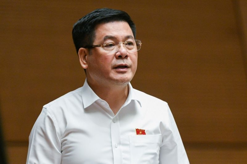 Bộ Công Thương đồng thuận với Bộ Tài chính sẽ cập nhật chi phí phát sinh trong kỳ điều hành giá xăng dầu vào ngày 11/11 tới