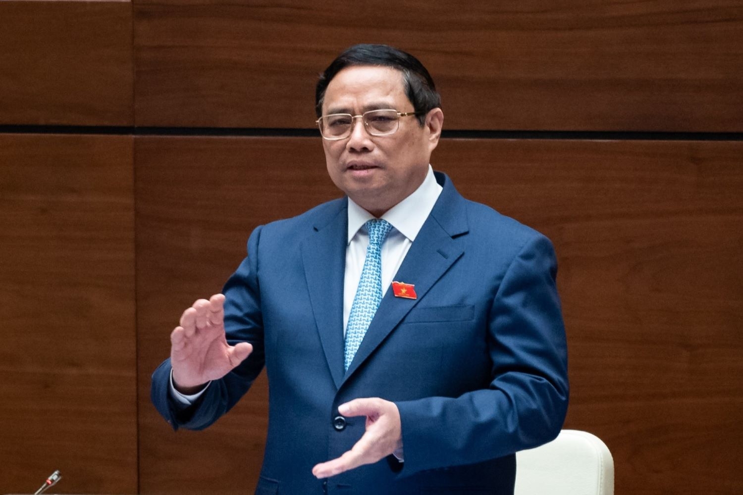Xử lý nghiêm ngân hàng đưa thêm điều kiện yêu cầu không khả thi, gây khó khăn cho việc tiếp cận vốn của doanh nghiệp, dự án bất động sản