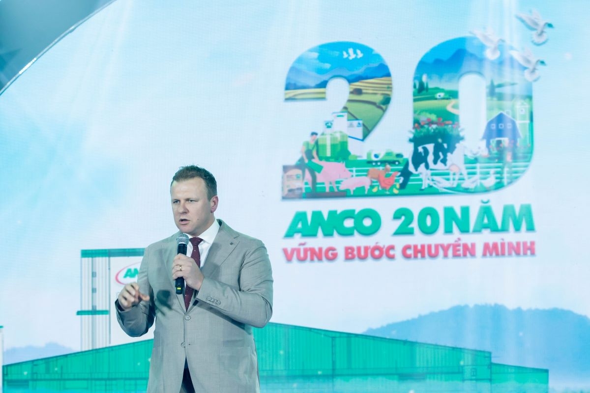 Vững bước chuyển mình, đồng hành cùng người chăn nuôi Việt