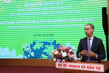 5 khuyến nghị đẩy nhanh quá trình chuyển đổi xanh và toàn diện ở Việt Nam