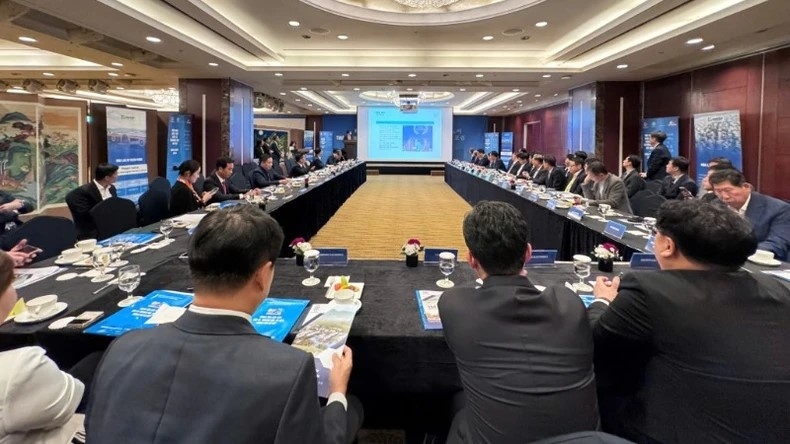 Hà Nội thúc đẩy xúc tiến thu hút đầu tư tại Hàn Quốc Hà Nội thúc đẩy xúc tiến thu hút đầu tư tại Hàn Quốc