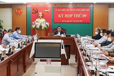 Hàng loạt cán bộ sai phạm bị kỷ luật về đảng