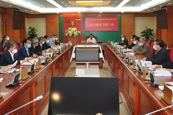 Khiển trách nguyên Thứ trưởng Bộ Tài nguyên và Môi trường