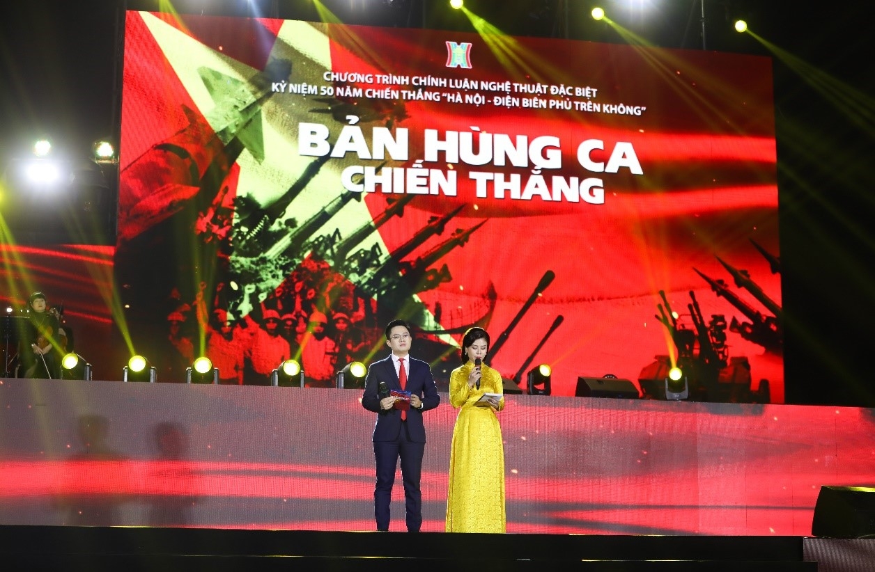 Xúc động cầu truyền hình “Bản hùng ca chiến thắng” Xúc động cầu truyền hình “Bản hùng ca chiến thắng”