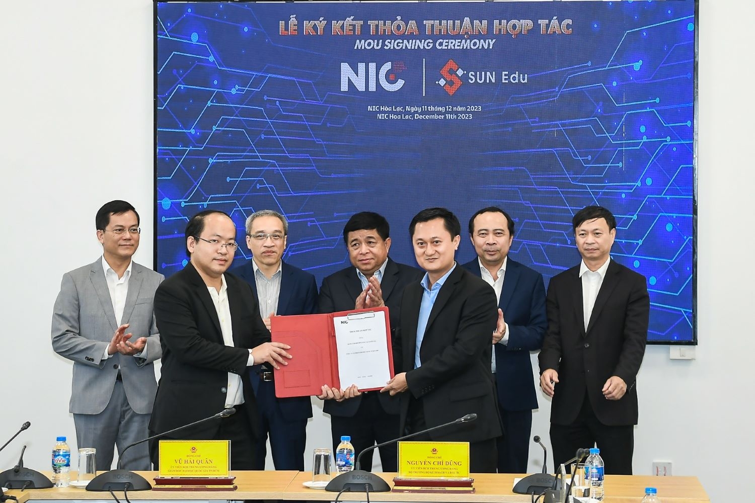 Khai giảng khóa đào tạo chuyên sâu về Thiết kế Vi mạch với sự hỗ trợ của Tập đoàn Cadence