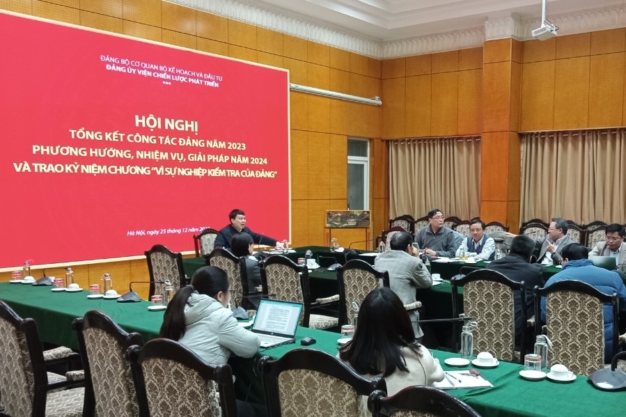 Đảng bộ Viện Chiến lược phát triển hoàn thành tốt nhiệm vụ trong chương trình công tác năm 2023