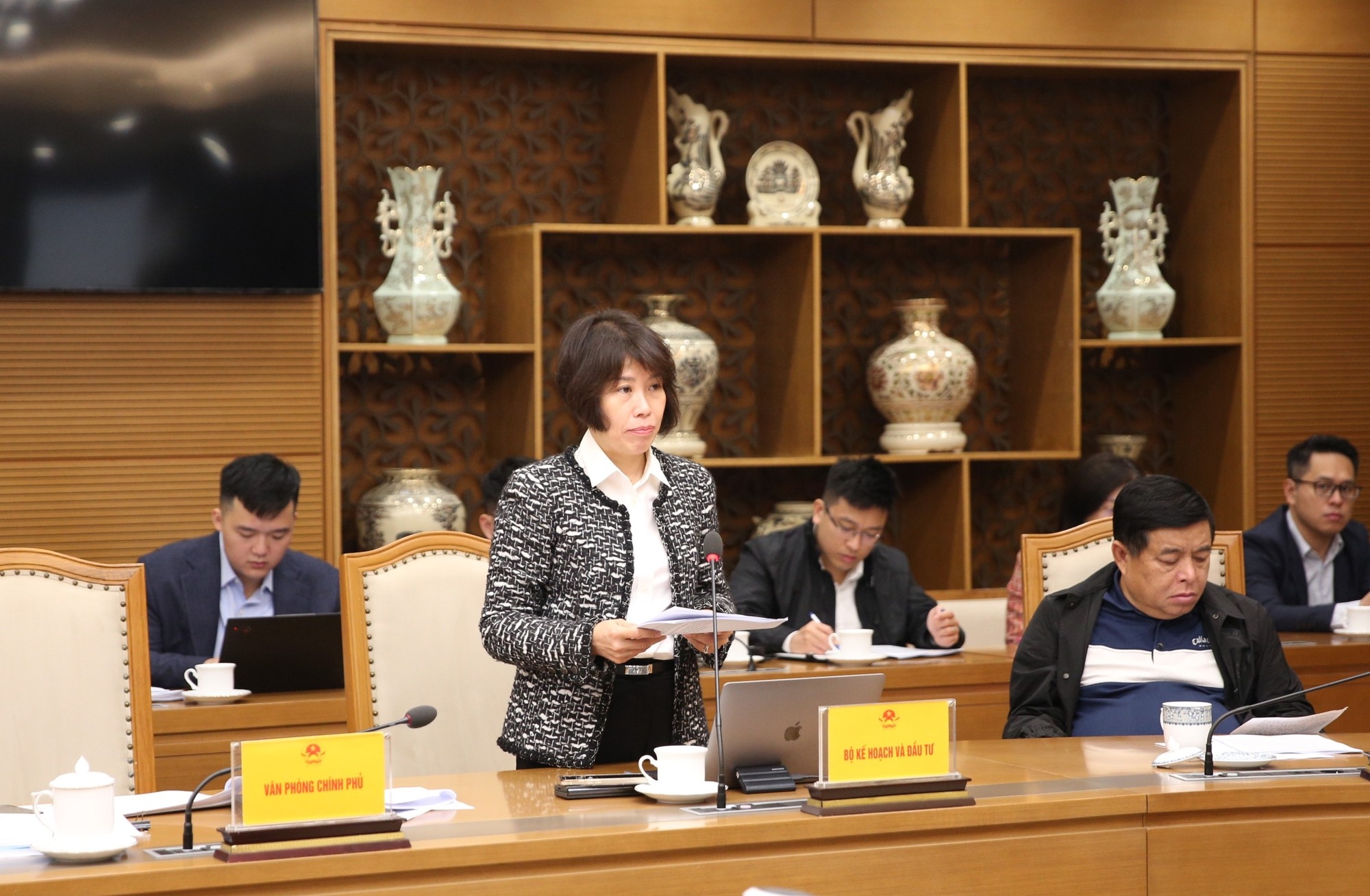 Việc triển khai xây dựng trung tâm tài chính khu vực và quốc tế cần thực hiện trên tinh thần không cầu toàn, nhưng phải rất quyết liệt Việc triển khai xây dựng trung tâm tài chính khu vực và quốc tế cần thực hiện trên tinh thần không cầu toàn, nhưng phải rất quyết liệt